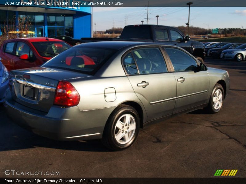 Medium Gray Metallic / Gray 2004 Chevrolet Malibu LS V6 Sedan
