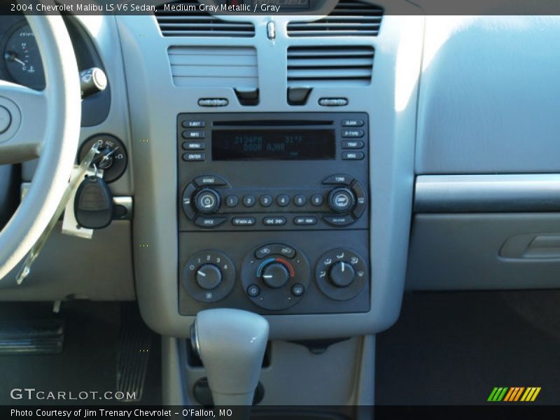 Medium Gray Metallic / Gray 2004 Chevrolet Malibu LS V6 Sedan