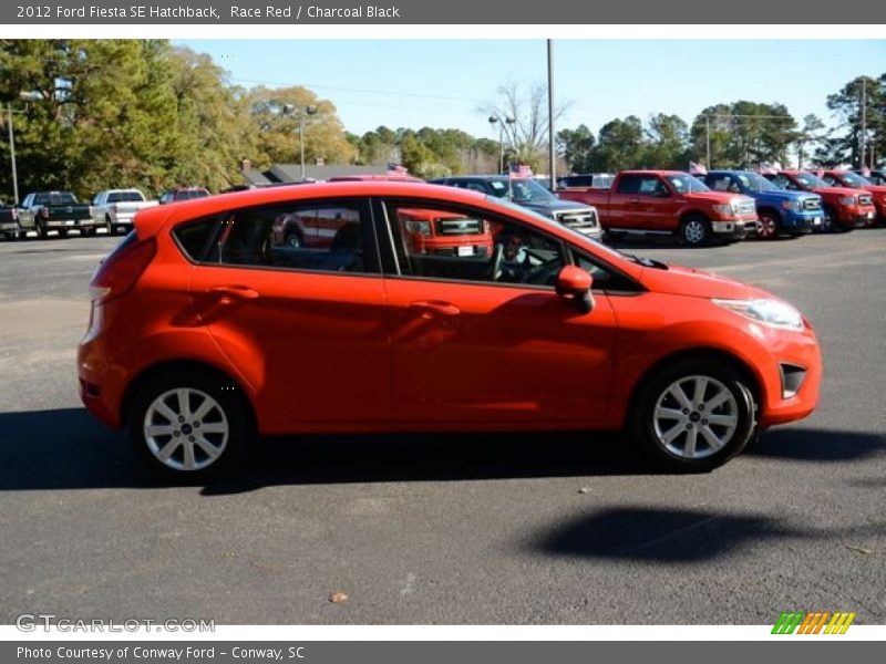 Race Red / Charcoal Black 2012 Ford Fiesta SE Hatchback