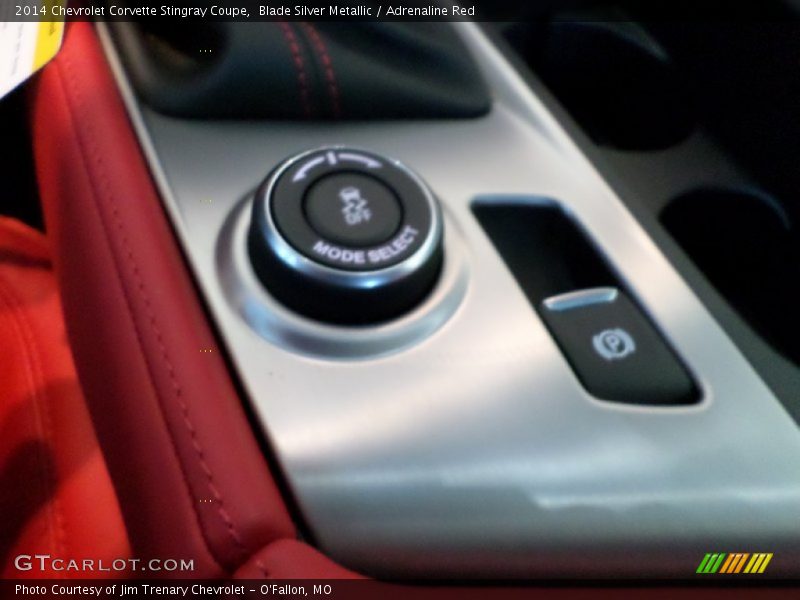 Blade Silver Metallic / Adrenaline Red 2014 Chevrolet Corvette Stingray Coupe