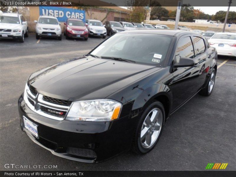 Black / Black 2013 Dodge Avenger SE
