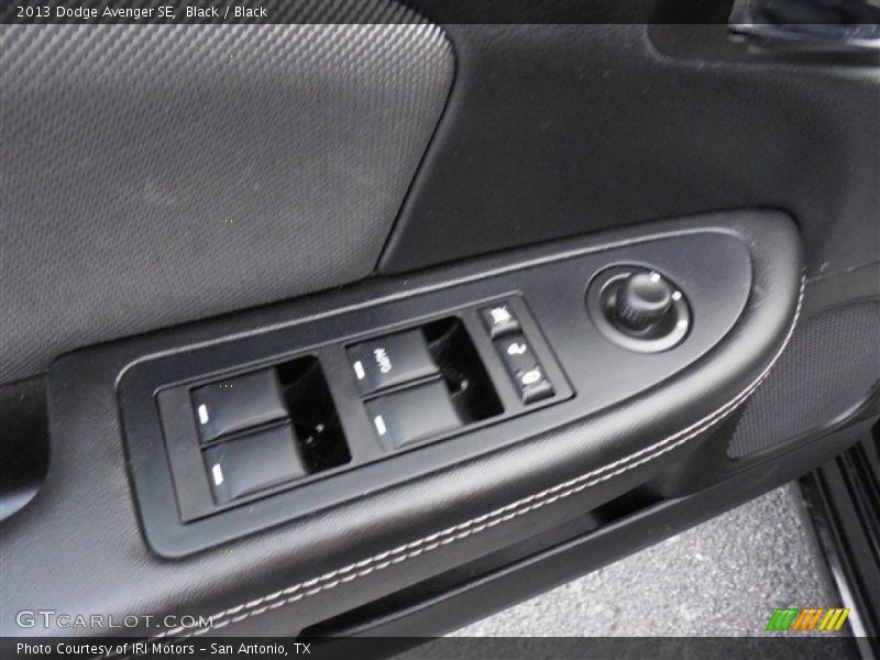 Black / Black 2013 Dodge Avenger SE