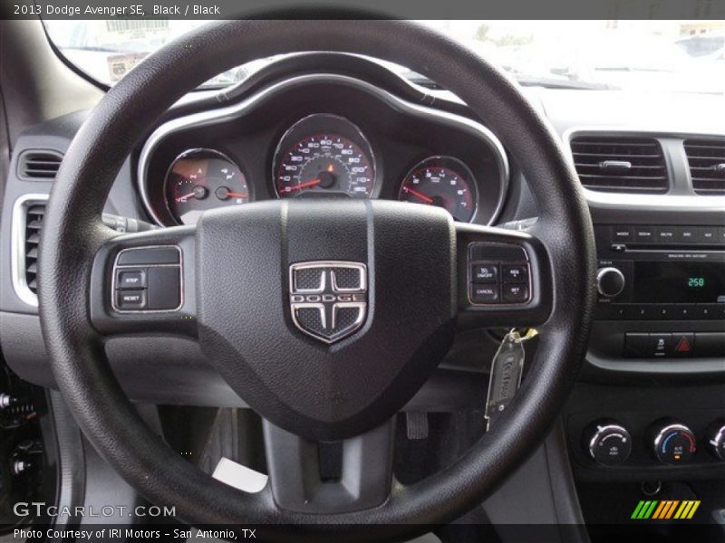 Black / Black 2013 Dodge Avenger SE