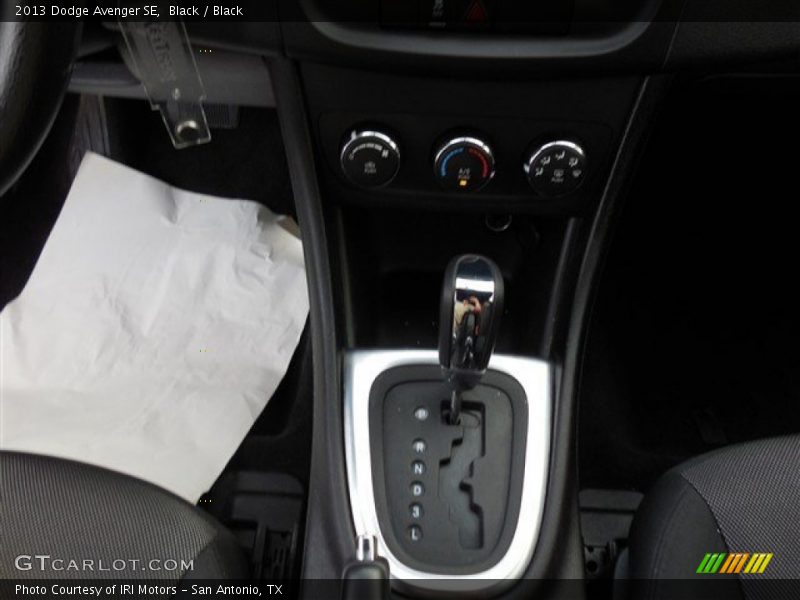 Black / Black 2013 Dodge Avenger SE