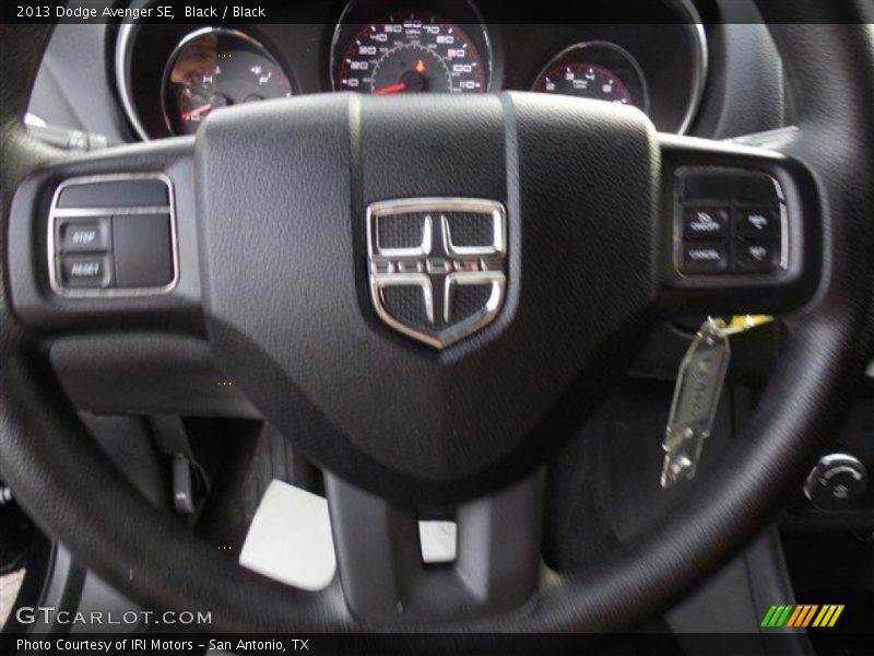 Black / Black 2013 Dodge Avenger SE