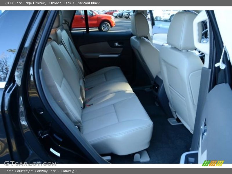 Tuxedo Black / Charcoal Black 2014 Ford Edge Limited