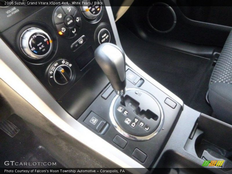 White Pearl / Black 2006 Suzuki Grand Vitara XSport 4x4