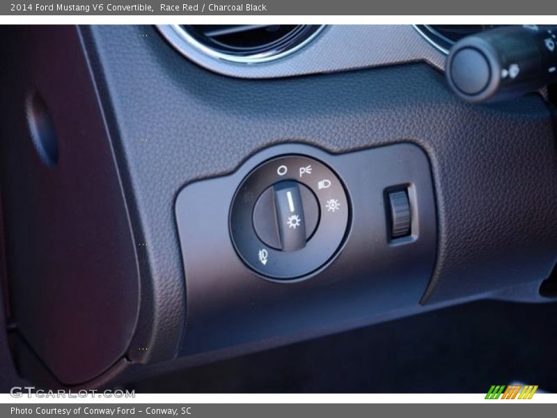Race Red / Charcoal Black 2014 Ford Mustang V6 Convertible
