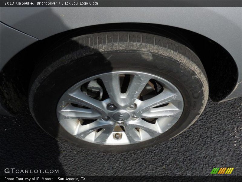 Bright Silver / Black Soul Logo Cloth 2013 Kia Soul +