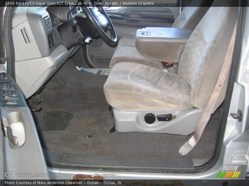 Silver Metallic / Medium Graphite 1999 Ford F250 Super Duty XLT Crew Cab 4x4