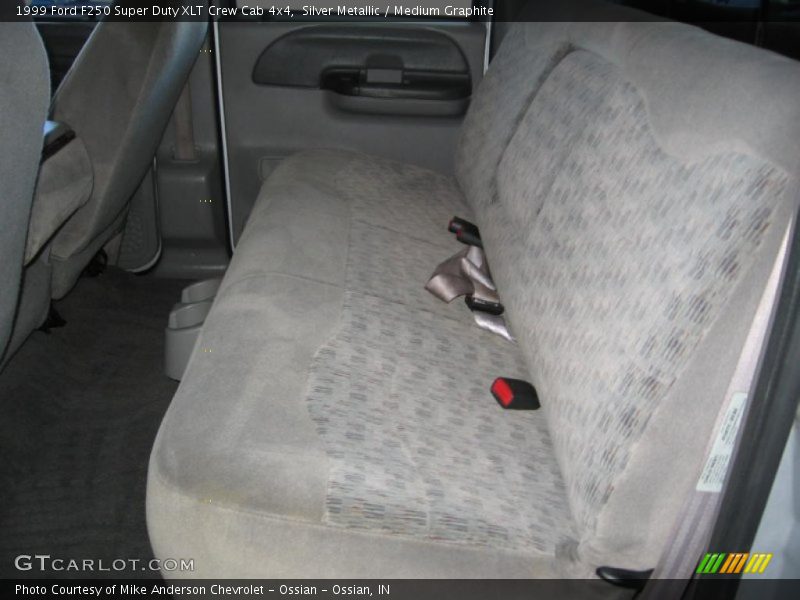 Silver Metallic / Medium Graphite 1999 Ford F250 Super Duty XLT Crew Cab 4x4