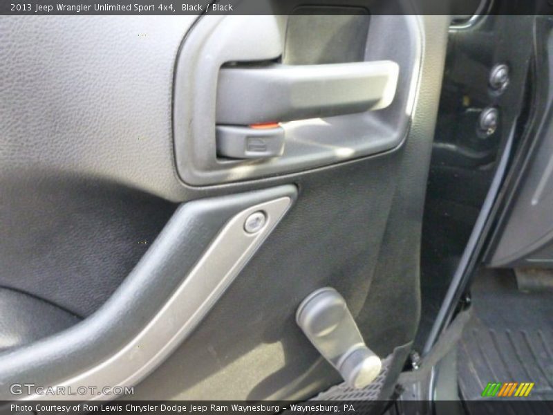 Black / Black 2013 Jeep Wrangler Unlimited Sport 4x4
