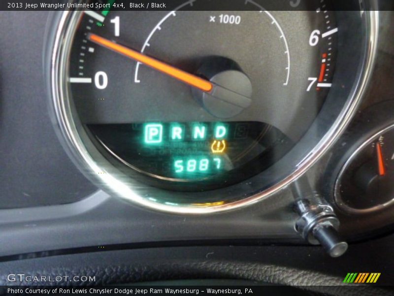 Black / Black 2013 Jeep Wrangler Unlimited Sport 4x4