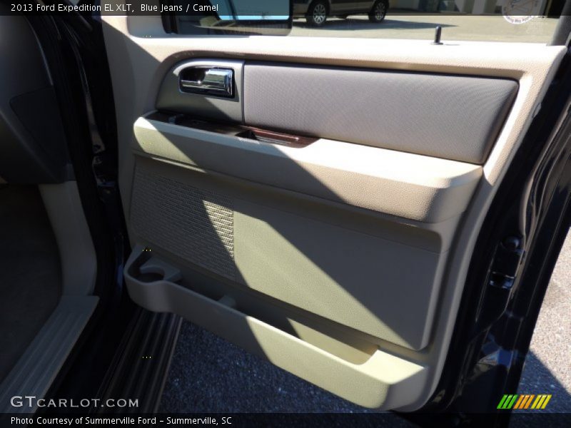Blue Jeans / Camel 2013 Ford Expedition EL XLT