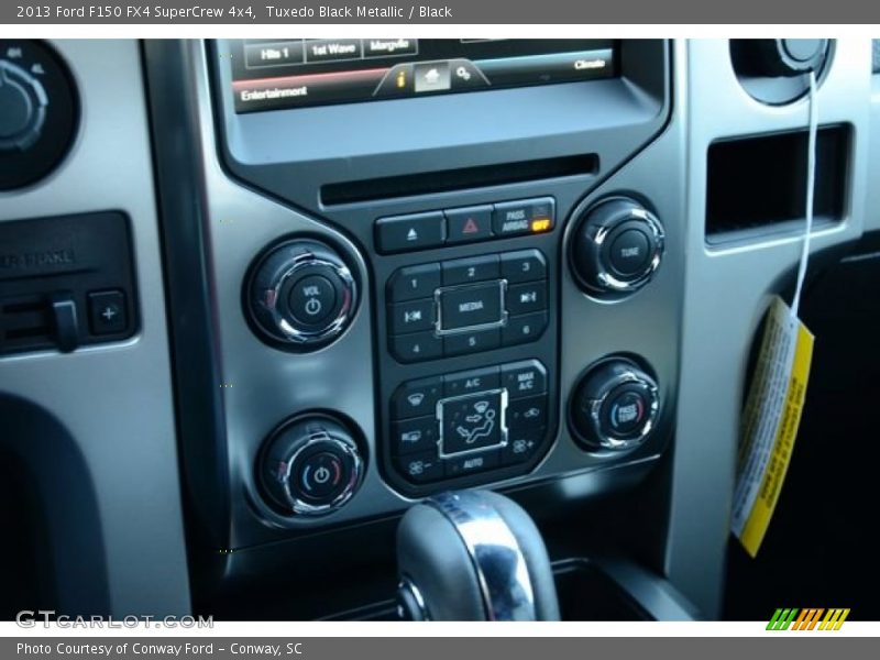 Tuxedo Black Metallic / Black 2013 Ford F150 FX4 SuperCrew 4x4