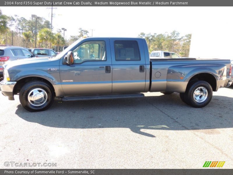 Medium Wedgewood Blue Metallic / Medium Parchment 2004 Ford F350 Super Duty Lariat Crew Cab Dually