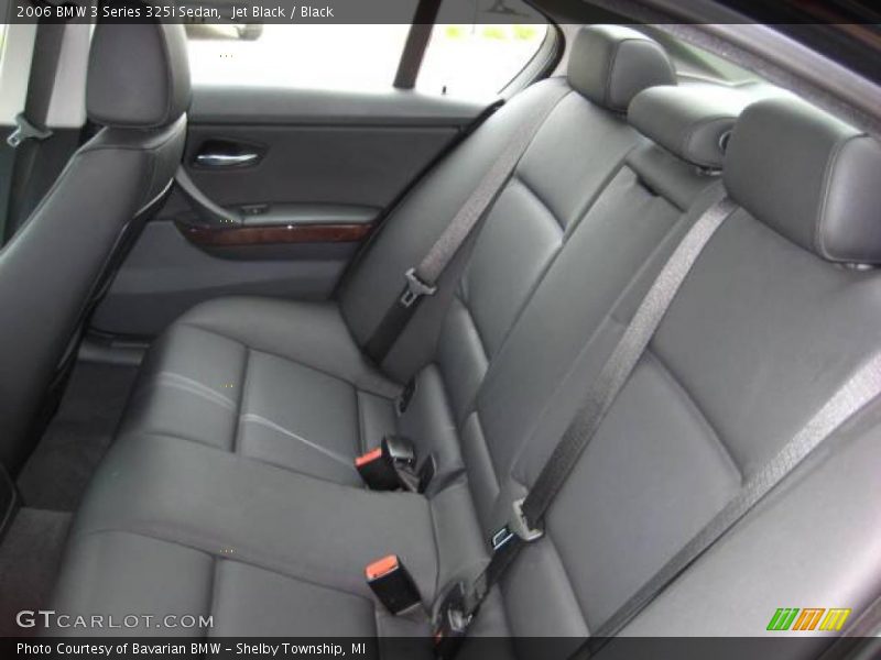 Jet Black / Black 2006 BMW 3 Series 325i Sedan