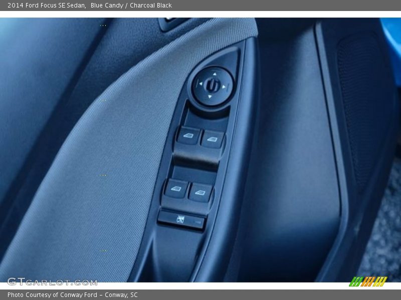 Blue Candy / Charcoal Black 2014 Ford Focus SE Sedan