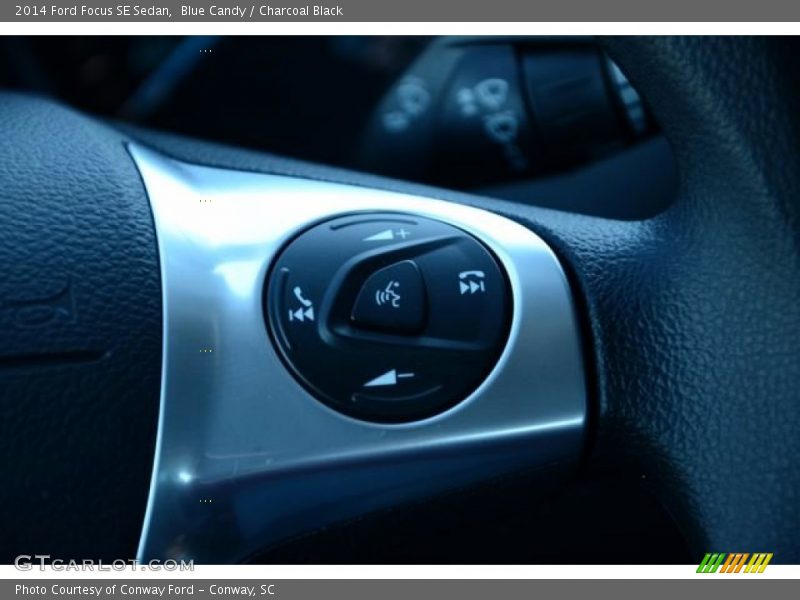 Blue Candy / Charcoal Black 2014 Ford Focus SE Sedan