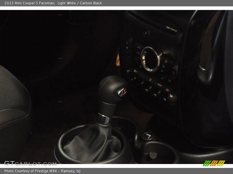 Light White / Carbon Black 2013 Mini Cooper S Paceman