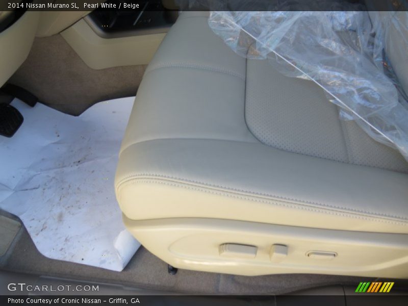 Pearl White / Beige 2014 Nissan Murano SL