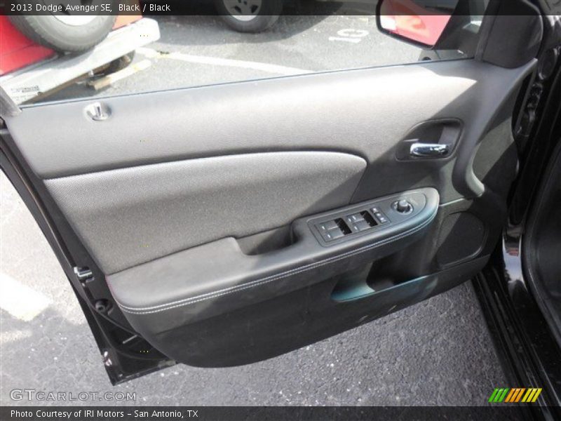 Black / Black 2013 Dodge Avenger SE