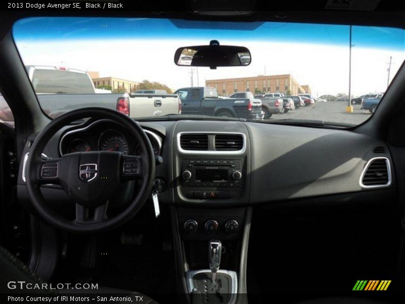 Black / Black 2013 Dodge Avenger SE