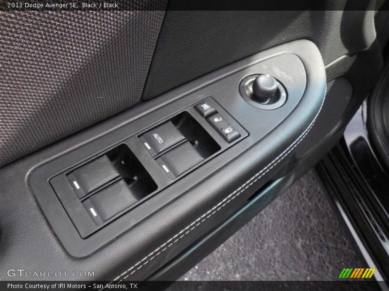 Black / Black 2013 Dodge Avenger SE