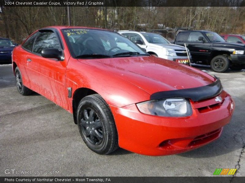 Victory Red / Graphite 2004 Chevrolet Cavalier Coupe