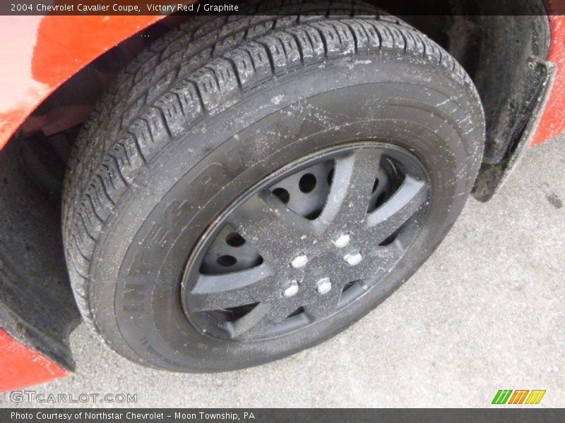 Victory Red / Graphite 2004 Chevrolet Cavalier Coupe