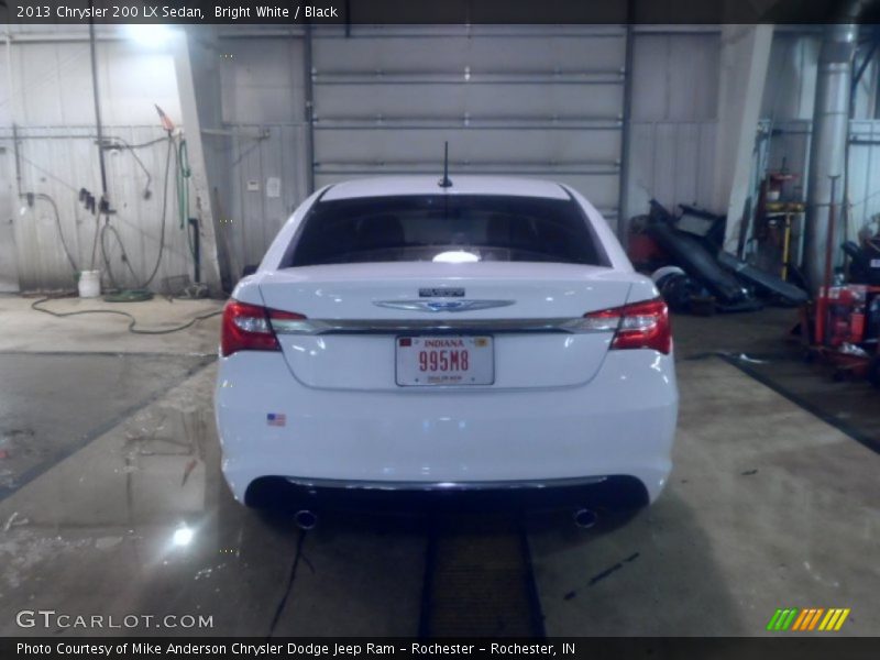 Bright White / Black 2013 Chrysler 200 LX Sedan