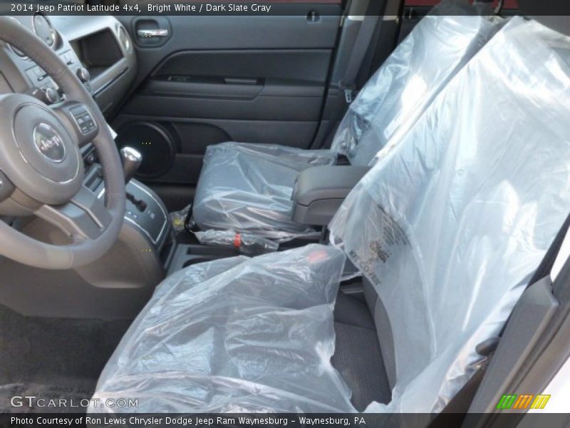 Bright White / Dark Slate Gray 2014 Jeep Patriot Latitude 4x4