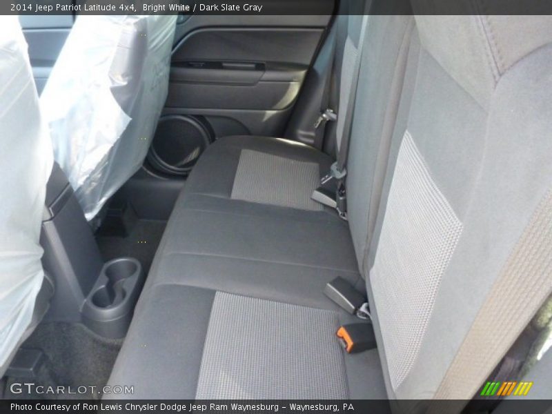 Bright White / Dark Slate Gray 2014 Jeep Patriot Latitude 4x4