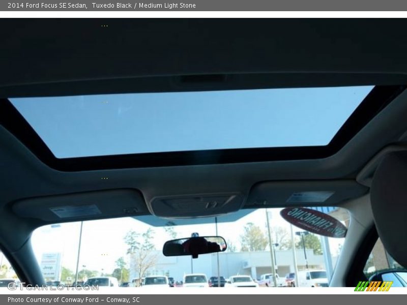 Tuxedo Black / Medium Light Stone 2014 Ford Focus SE Sedan