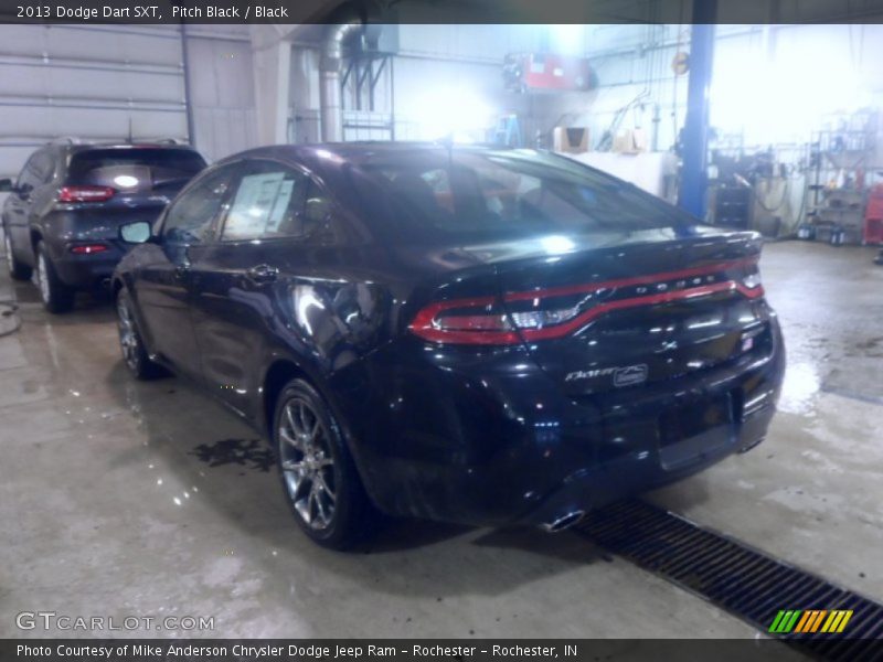 Pitch Black / Black 2013 Dodge Dart SXT