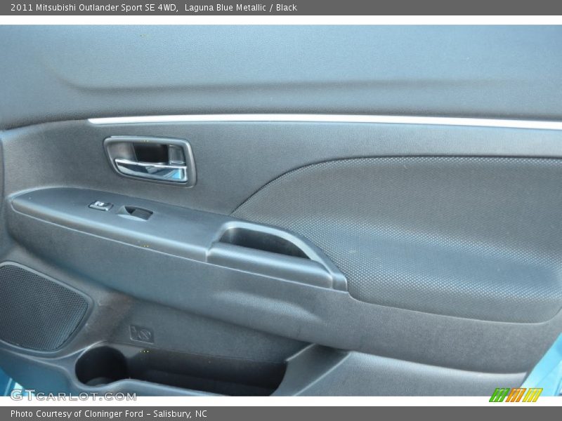 Laguna Blue Metallic / Black 2011 Mitsubishi Outlander Sport SE 4WD