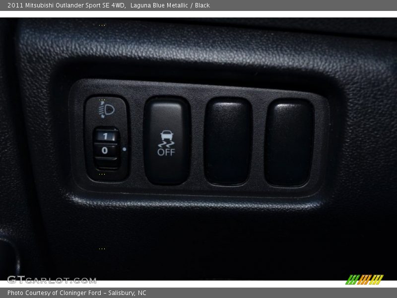 Laguna Blue Metallic / Black 2011 Mitsubishi Outlander Sport SE 4WD
