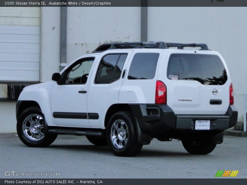 Avalanche White / Desert/Graphite 2005 Nissan Xterra SE