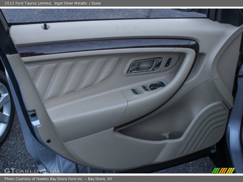 Ingot Silver Metallic / Dune 2013 Ford Taurus Limited