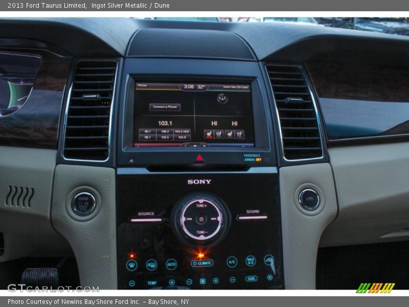 Ingot Silver Metallic / Dune 2013 Ford Taurus Limited