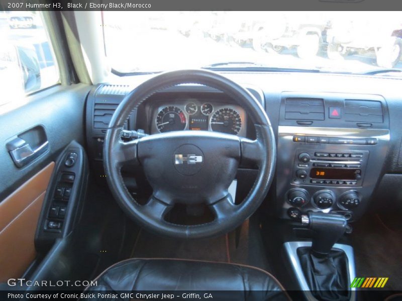 Dashboard of 2007 H3 