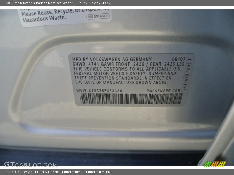 Reflex Silver / Black 2008 Volkswagen Passat Komfort Wagon