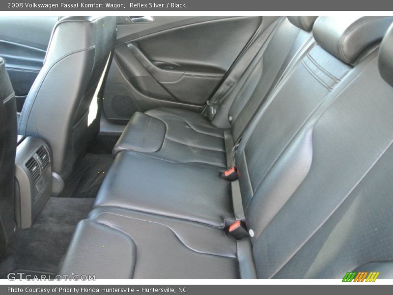 Reflex Silver / Black 2008 Volkswagen Passat Komfort Wagon