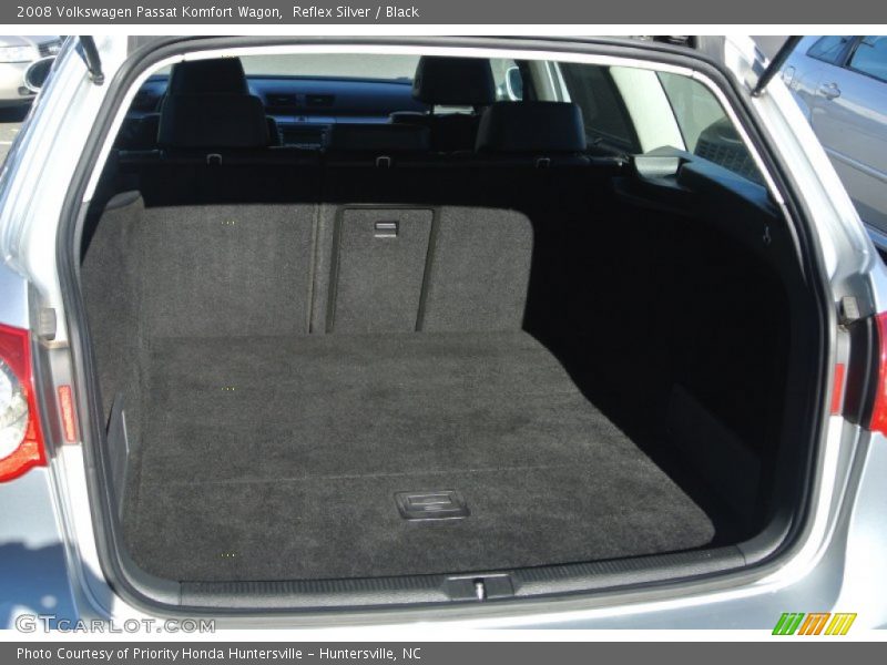 Reflex Silver / Black 2008 Volkswagen Passat Komfort Wagon