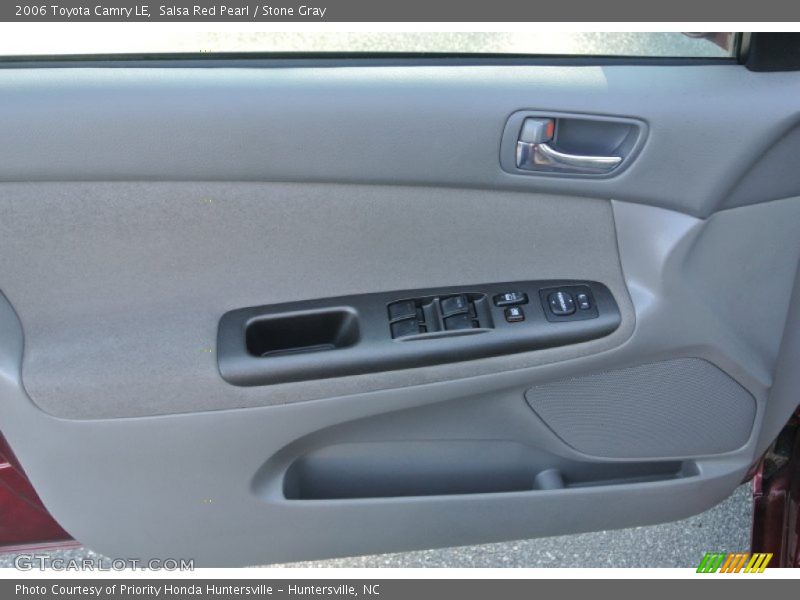 Salsa Red Pearl / Stone Gray 2006 Toyota Camry LE