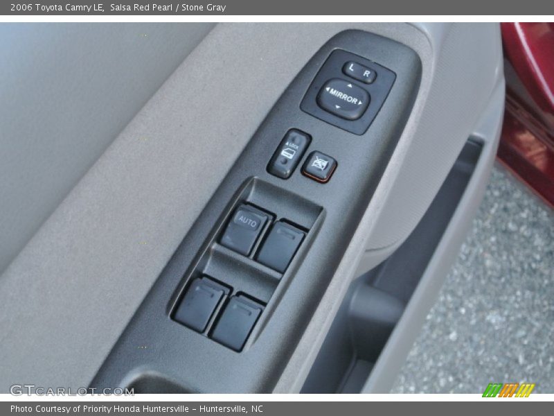 Salsa Red Pearl / Stone Gray 2006 Toyota Camry LE