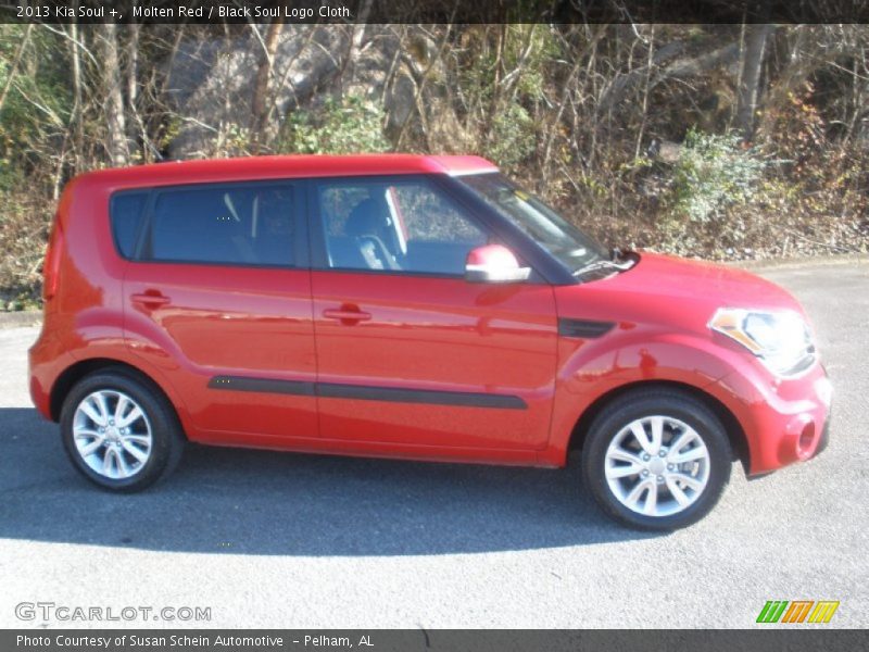 Molten Red / Black Soul Logo Cloth 2013 Kia Soul +