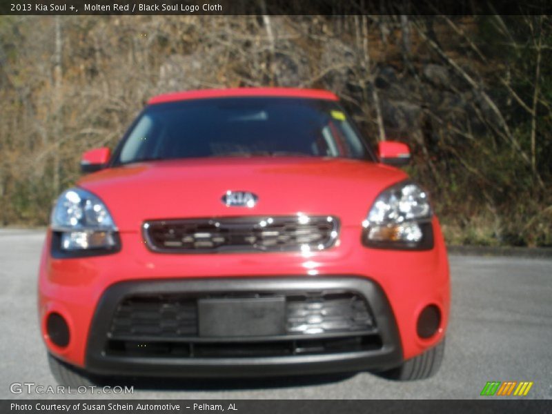Molten Red / Black Soul Logo Cloth 2013 Kia Soul +