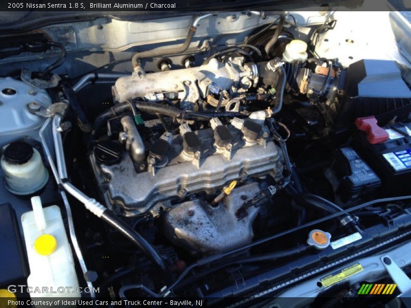 Brilliant Aluminum / Charcoal 2005 Nissan Sentra 1.8 S