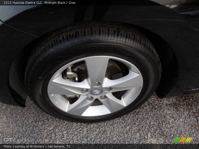 Midnight Black / Gray 2013 Hyundai Elantra GLS